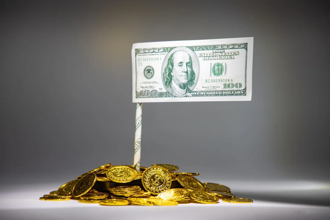 JEPI versus JEPQ equity premium income ETF comparison on the S&P 500 and Nasdaq-100