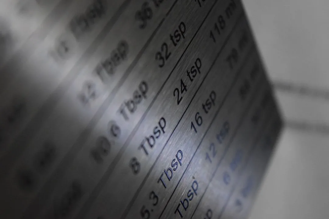 Conceptual illustration of equal-dollar versus equal-risk-contribution portfolio weighting